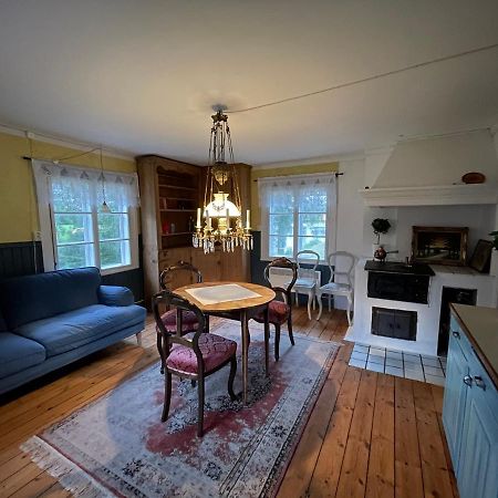 Dalastuga Med Tillgang Till Badplats レクサンド エクステリア 写真